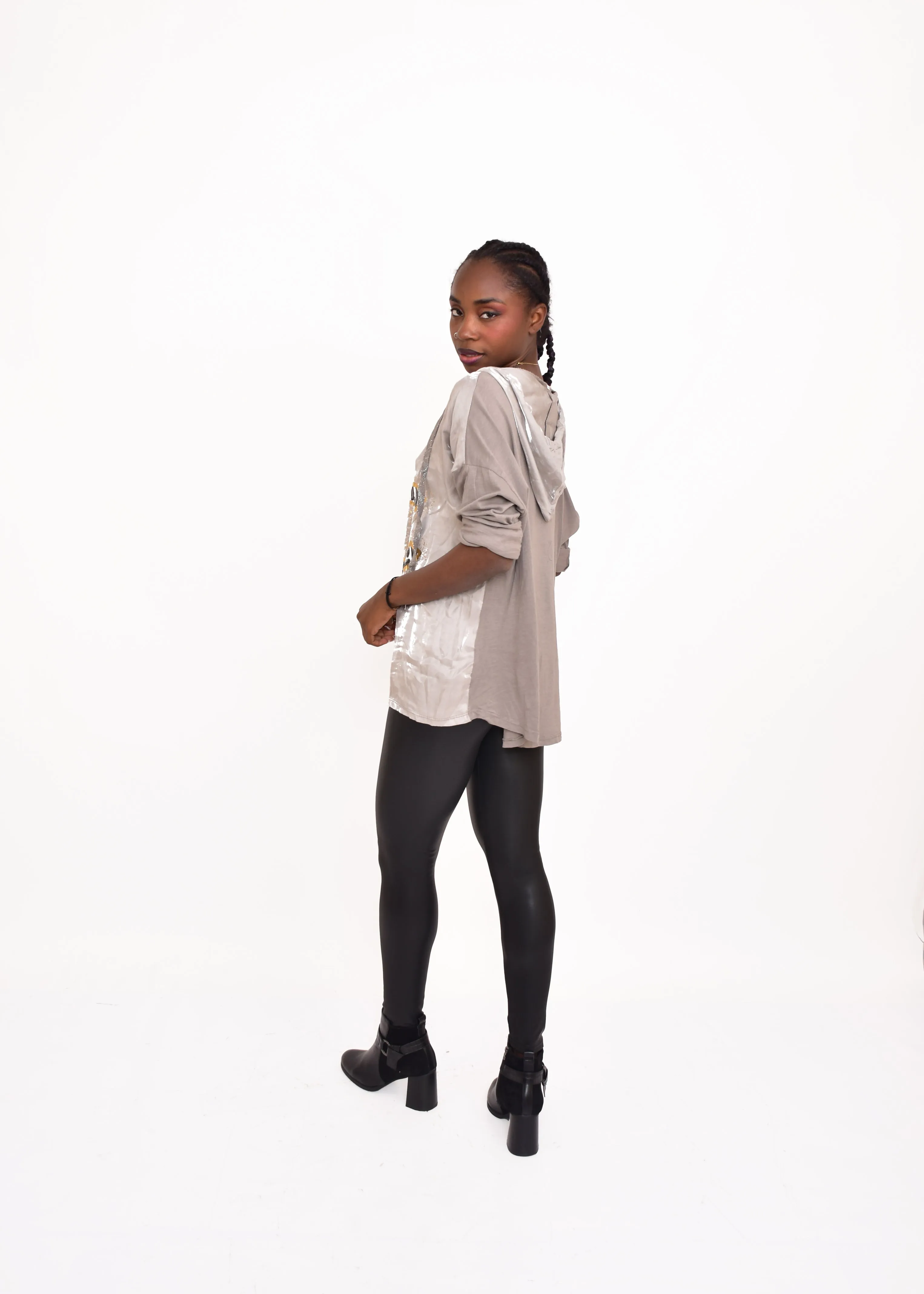 BLUSA CC-GRIS