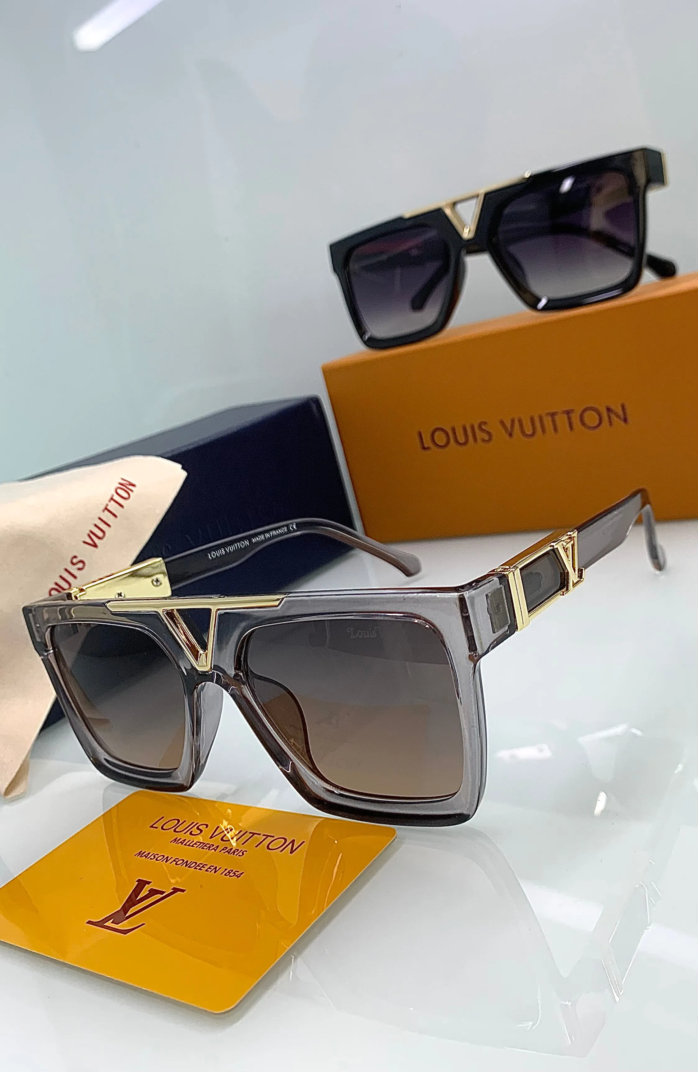 Óculos de Sol Louis Vuitton Sguardo
